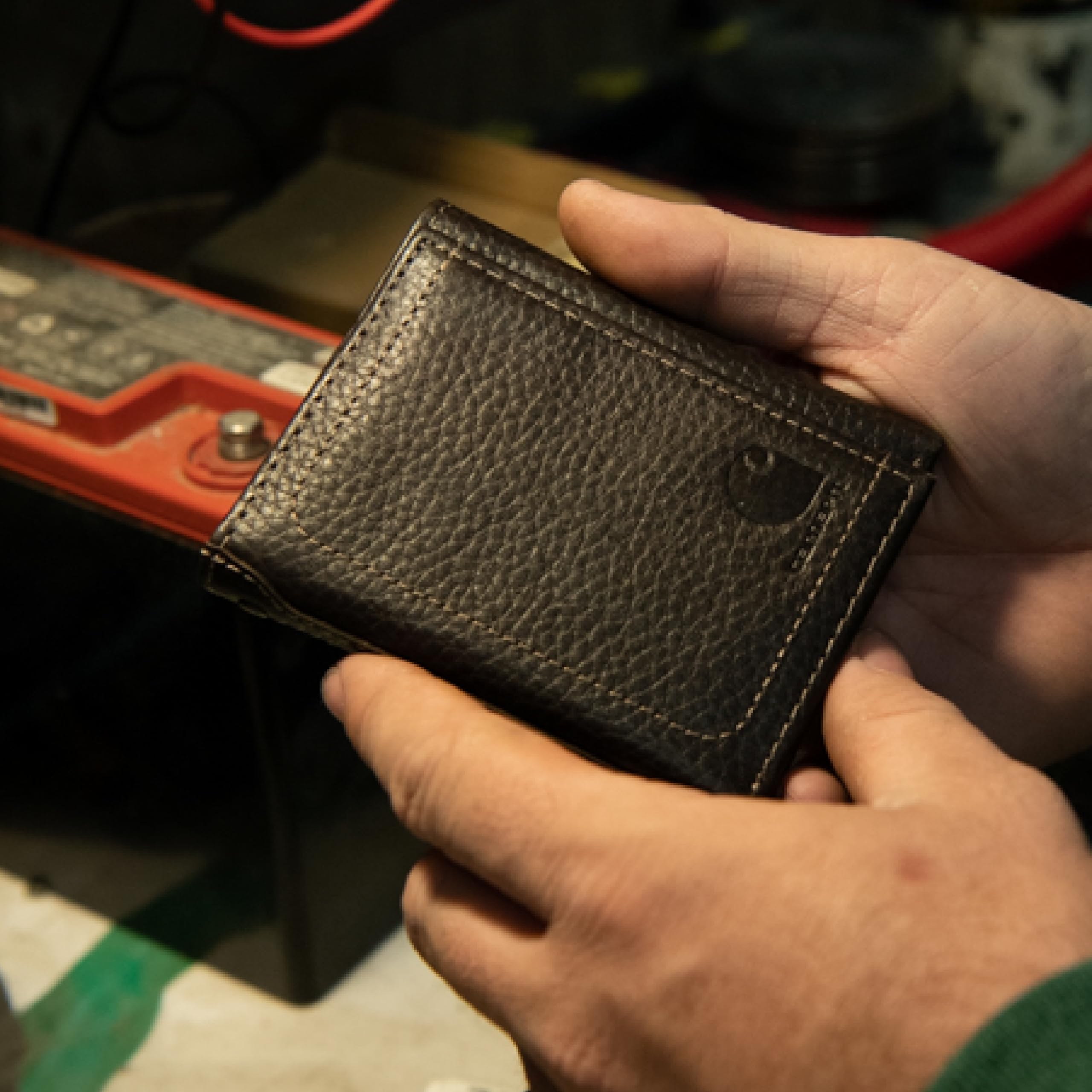 Carhartt Men’s Pebble Leather Full Grain Leather Wallets, Durable Design, Multiple Card Slots, Gifts for Men - Image 6